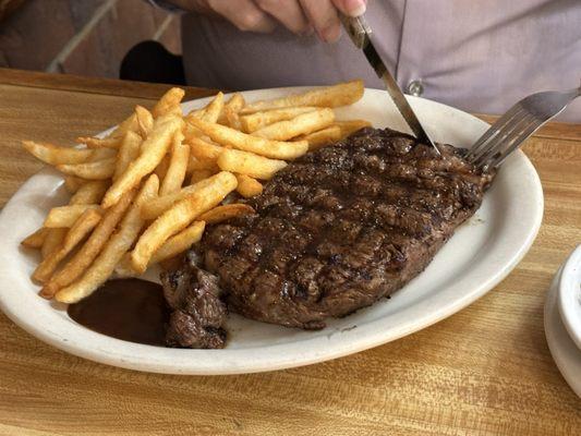 12 oz Ribeye and fries