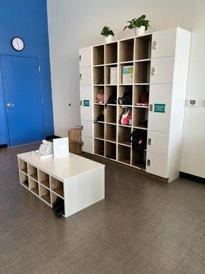 Cubbies to store your belongings