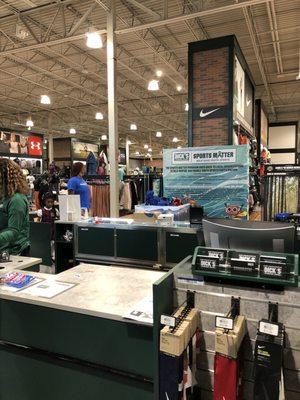 DICK'S Sporting Goods