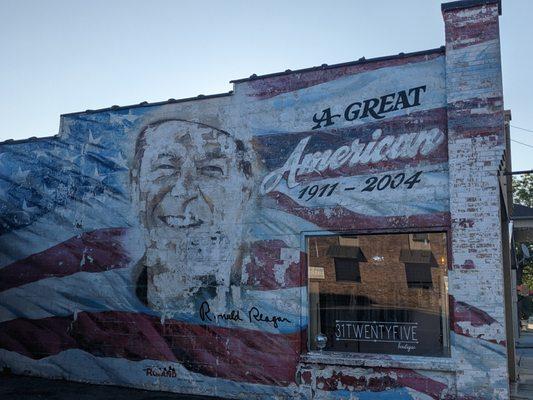 Ronald Reagan Mural, Cookeville
