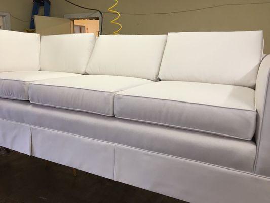 Custom Design Upholstry