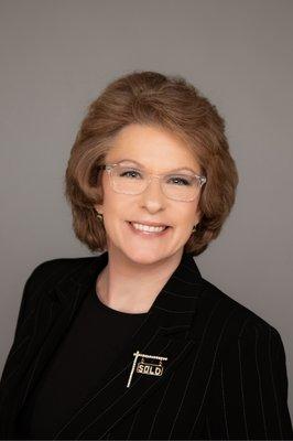 Suzy Glomski
Realtor at Gale Realty
Serving Van Buren & surrounding Counties