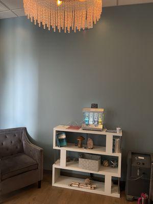 Waiting area with 02 bar