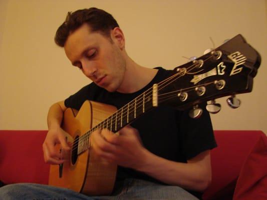 Guitar Lessons With Murat Keyder