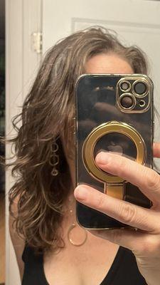 Broken Roller Hair Shop