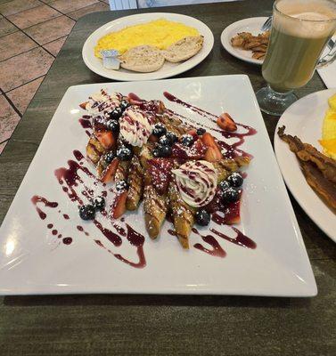 Tuti Fruity French Toast. Definitely recommended.