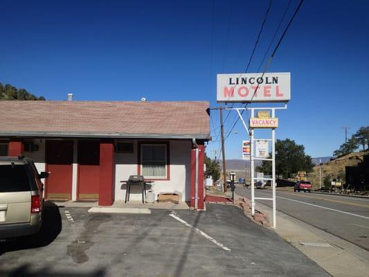 Lincoln Motel