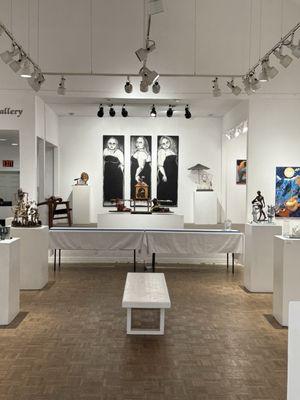 Maude Kerns Art Center