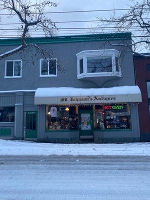 Mr. Johnson's Antiques