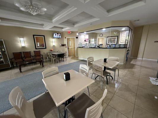 Red Carpet Inn & Suites