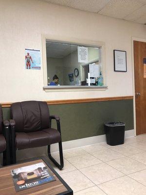 I showed up on time and was informed that they are getting ready to eat lunch. Well alrighty then. I'll sit right here.