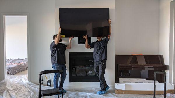 Jesus and Rodrigo did a great job, careful and very knowledgeable about this work!