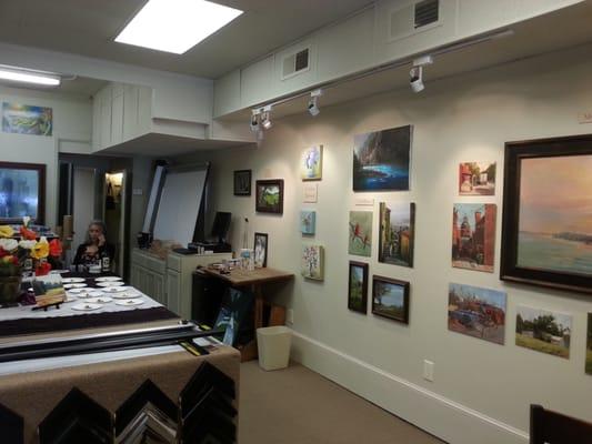 Fine Lines Art and Framing