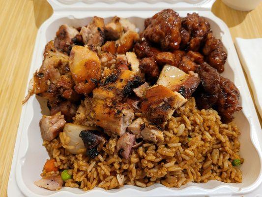 It was too salty and not too good. But I was hungry that night in December 2021. I'll say it looks good, but hungry now about to eat lunch