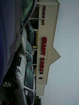 Giant Eagle Supermarket