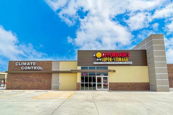 Affordable Super Storage