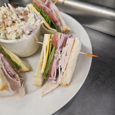 Club sandwich and coleslaw