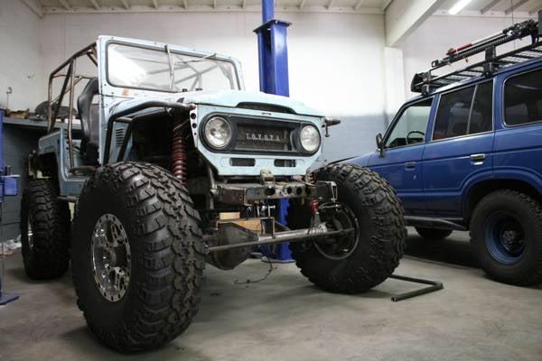 FJ40 Bubby Build, Custom 4 Link Suspension, Engine Swap etc.