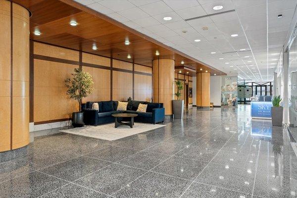 Sky On Main Apartment Homes