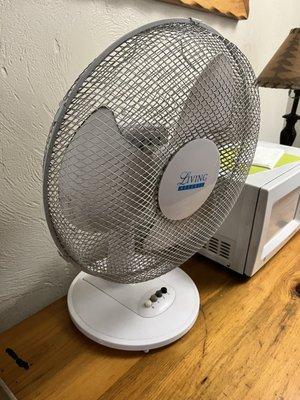 Willamette Pass Inn & Chalets