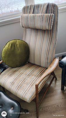 Neville's Upholstery