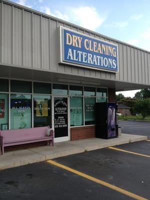 Eagle Plaza Alteration & Dry Cleaning Shop