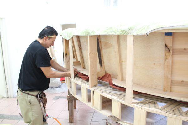 A to Z Custom Upholstery