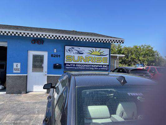 Sunrise Auto Reconditioning