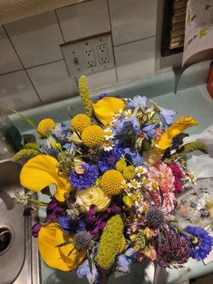 There was no yellow mentioned in what we were looking for:)