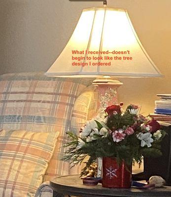 This is what the order actually looked like as delivered--definitely not a deluxe tree design.