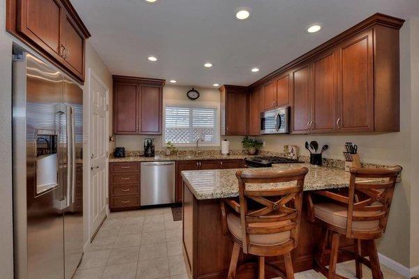 Homes & Beyond Realty