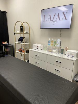 Inside of LA/AX Lounge