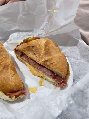 Danny’s Deli And Grocery