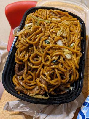 Beef lo mein