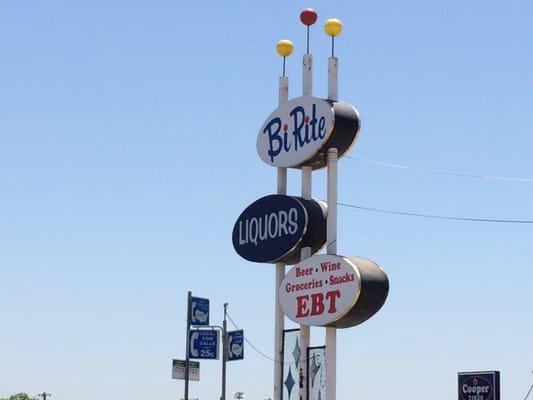 Bi-Rite Liquor Store