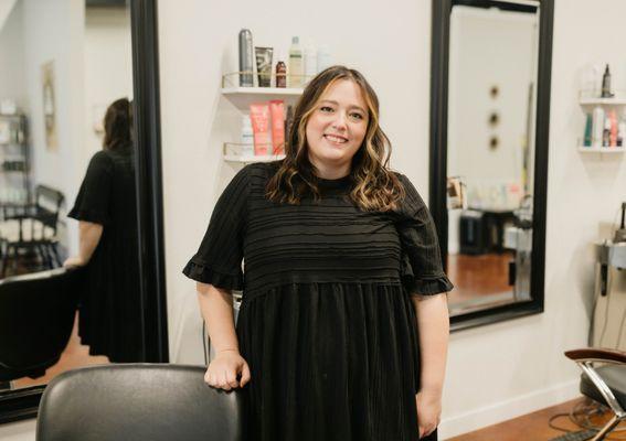 Stylist: Hanna Burgess