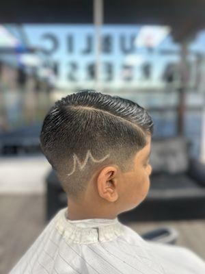 My son wanted a M design. Edgar created the design very nicely.