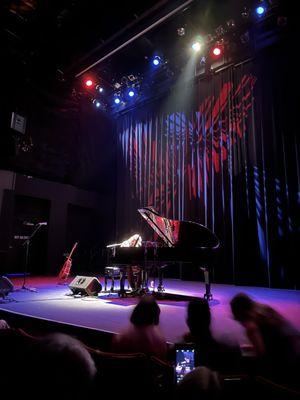 Stateside At The Paramount