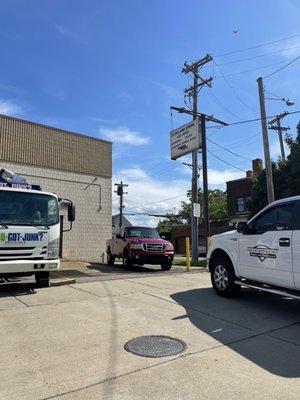 Cleveland Spring Truck Service