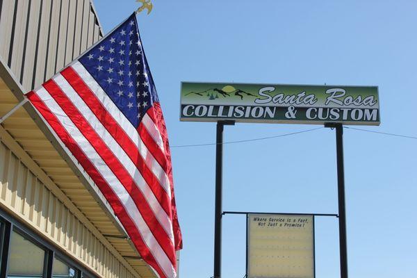 Santa Rosa Collision and Custom