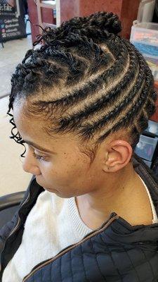 Twist up do