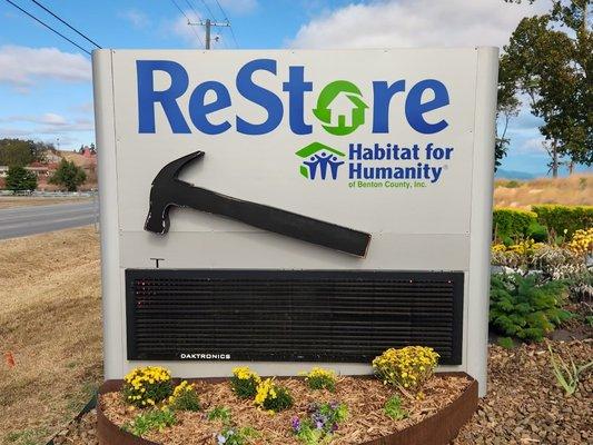 Habitat for Humanity ReStore