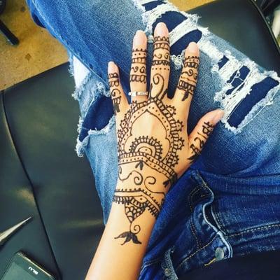 My first henna and I love it!