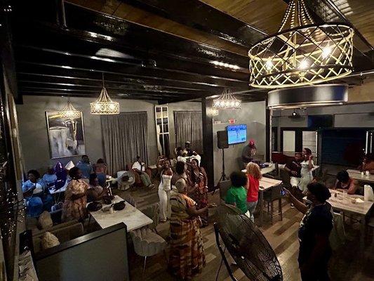 Yours Cafe and Bistro