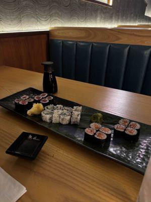 sushi entree (Maki A)