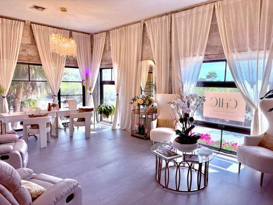 The Chic Beauty and Wellness