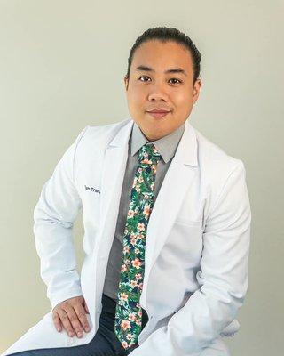 Tam Tran, APRN