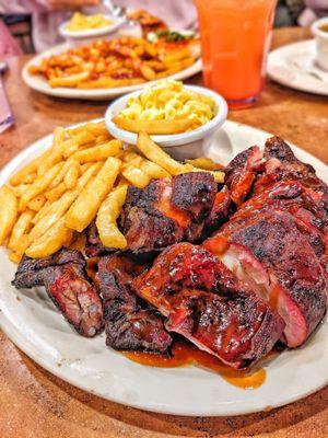 Chuck's Southern Comforts Cafe
