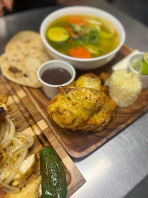 El Arca Bakery & Restaurant