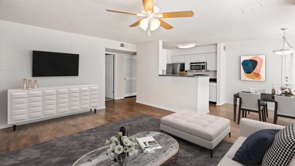 Stonebriar Woods Apartment Homes